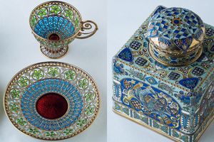 イギリスの最高級ティーブランドによる、世界の茶器遺産が並ぶ博物館へ