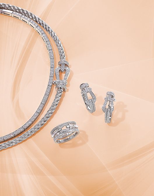 「フレッド」のシグネチャーラインを再解釈した優美な新作コレクション