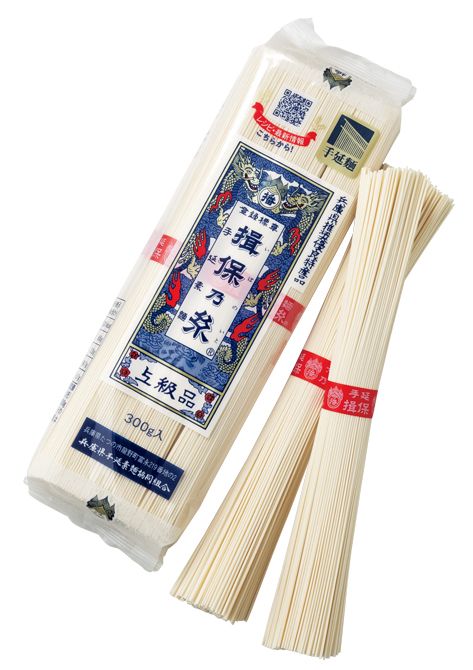 軽やかなそうめんは、はもやうにつゆのうまみが引き立つ。