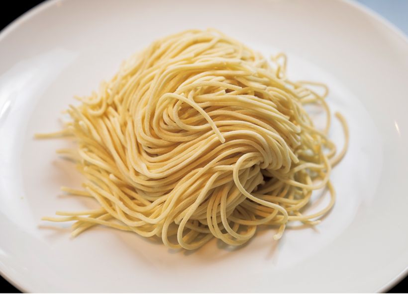 中華麺は細めのストレートタイプを使っていますが、お好みの麺でOK。