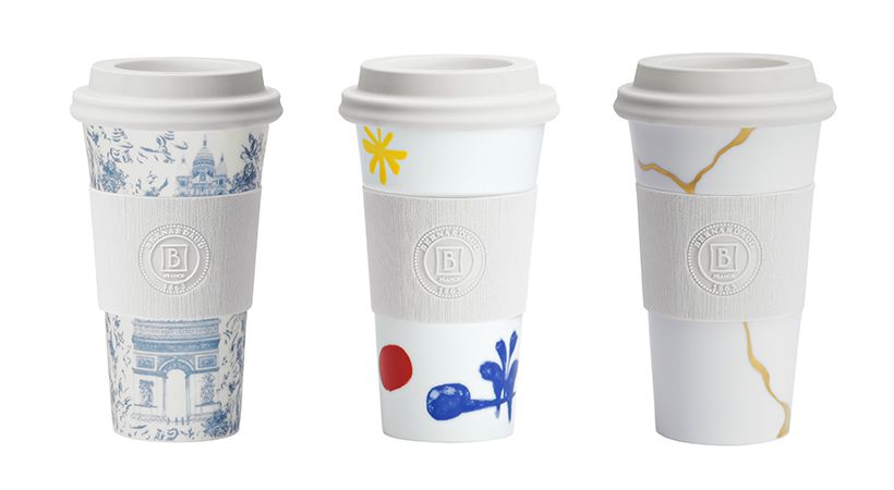 左から、凱旋門やモンマルトルなど、パリの風景を写した「トゥ パリ」3万3000円、画家ジョアン・ミロの抽象的な絵画を取り入れた「ジョアン・ミロ『パルレ・ソル（独り言）』」3万4100円、日本の器の修復技術、金継ぎをモチーフにした「KINTSUGI」3万4100円