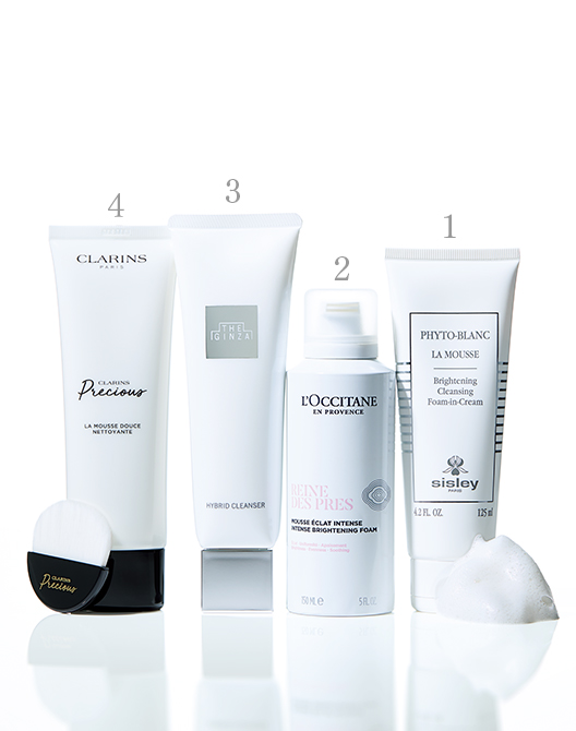 美容エディターが選ぶ、洗うほどにきれいが高まる洗顔料4選 | 家庭画報