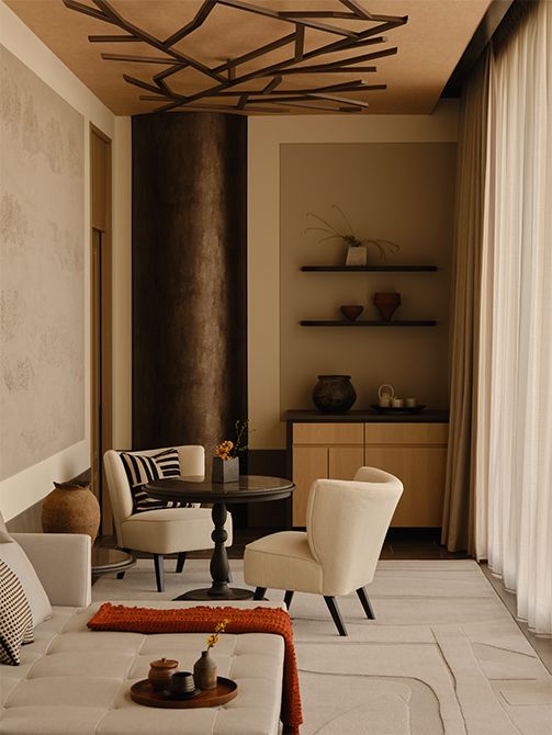 「バーニャ」内のリラクセーションエリア。