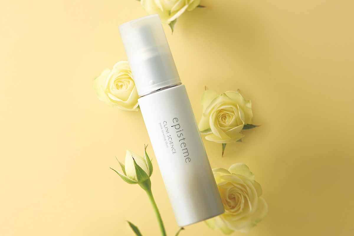 その深さが影になる──。大人の毛穴悩みに根本から応える美容液