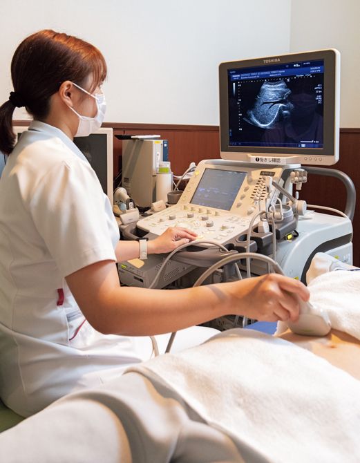 一般に先駆け会員限定の膵臓ドックを開始。膵臓に特化した腹部超音波検査と膵臓MRIを組み合わせ主膵管のわずかな変化などを見つけ出し、腫瘍マーカーを併用して膵臓がんのリスクを測定する。