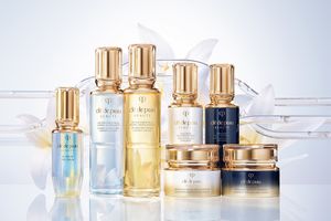 「クレ･ド･ポー ボーテ」から、潤いと輝きを届ける新スキンケアが登場