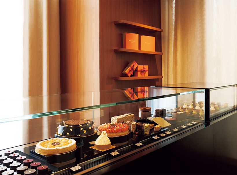 「ブティック」には旬の果物のケーキも。