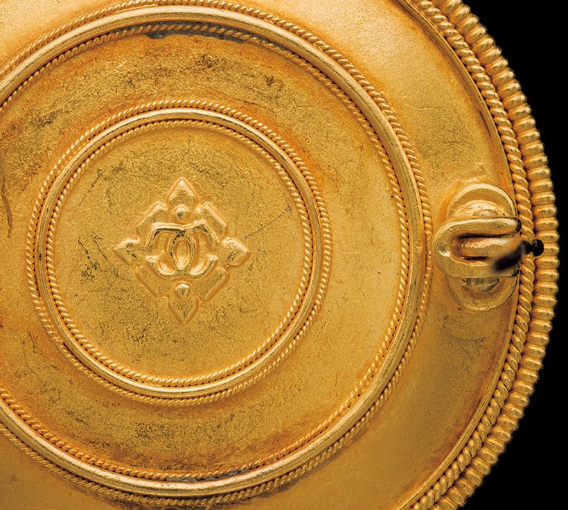 カステラーニ 作　考古リバイバル ミルフィオリブローチ