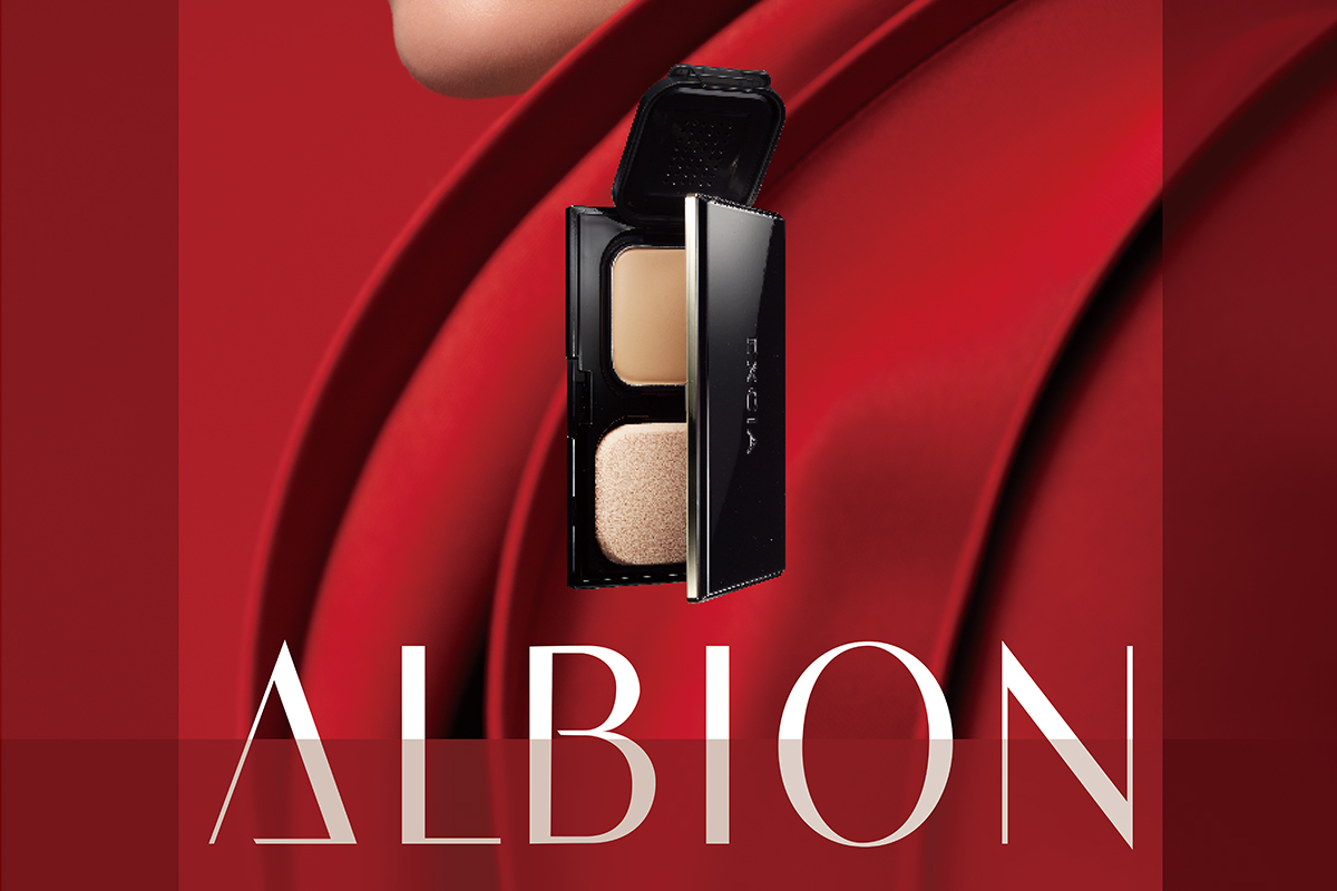 エクシア」から立体感とラスティングを兼ね備えた新処方ファンデが発売