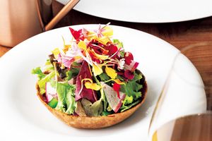 カウンターで味わう正統フレンチがベースの洋食「アロゾワール」