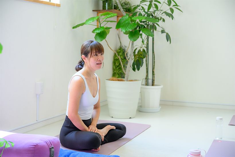 ヨガ講師の山﨑さんから「ヨガを通じて自分だけの幸せを受け取って」とのメッセージが。