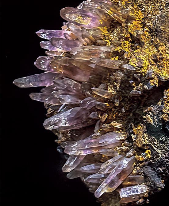 鉱物の専門家に聞く、日本産アメシストから学ぶ「紫水晶」の成り立ちと