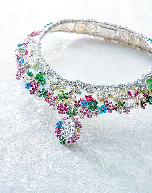 類稀なサヴォアフェールによる魔法のようなコレクション