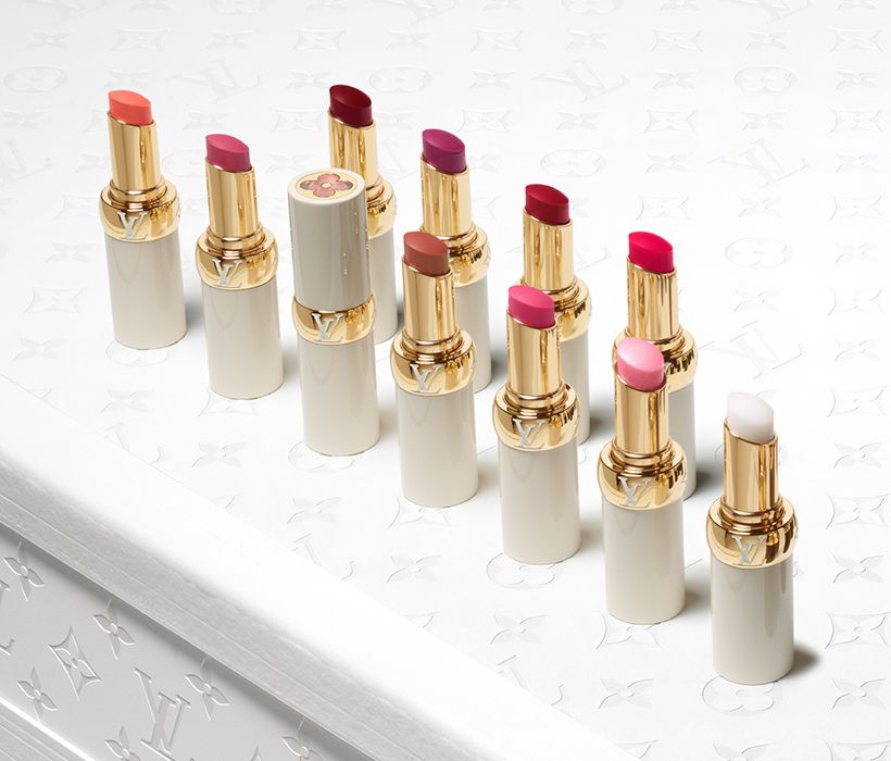 LV バーム（全10色）各2万3100円、レフィル各9900円。