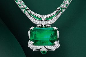 数千年の歴史を持つ輝き「エメラルド」。プロに聞いたおすすめの産地とは？