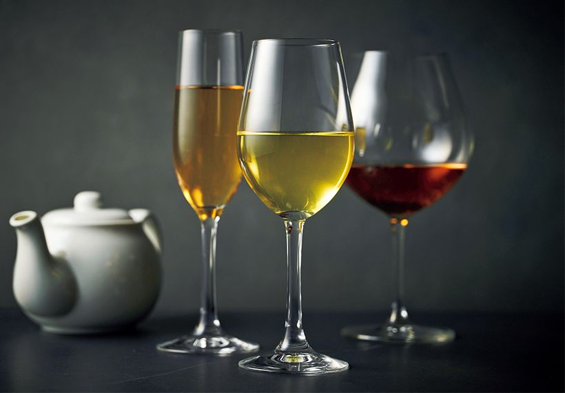 ソムリエによるワインペアリングや、ロンネフェルト社のティーマスターによるティーペアリングも。