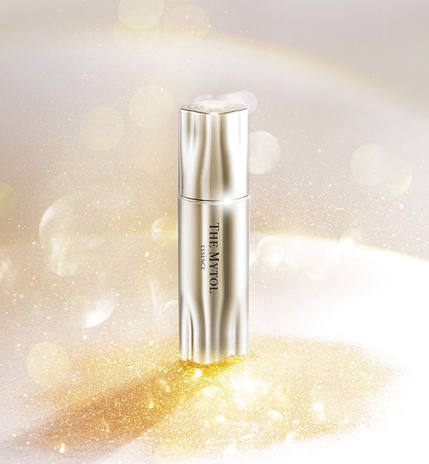 美のエネルギーに関する発見から導き出された独自の組み合わせ成分「MT-グロウコンプレックス」に加え、薬用シワ改善成分ナイアシンアミドや、レチノール誘導体*7、ビタミンC誘導体*8などを含むセラミド*9ナノカプセルも配合。ザ マイトル エッセンス(販売名:美容液MYa)30ml 1万1000円(医薬部外品)/TAISHO BEAUTY