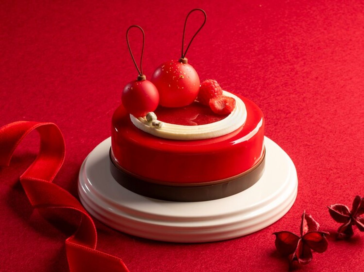 「ルージュ ノエル」6,480円　直径14cm