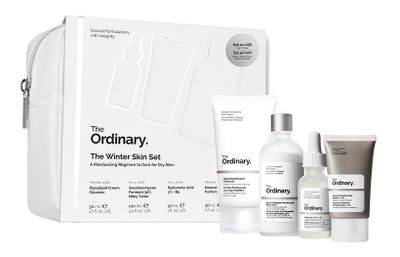 ウィンタースキンセット（数量限定）4950円／オーディナリー