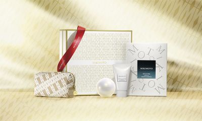 ホリデーデラックスセット（数量限定）3万9600円／ミキモト