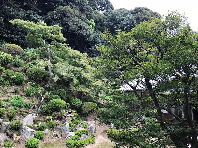 「苔の蒸した枯れ池の表現も見事です」と、村雨さんは当時を思い出すかのように語ります。写真提供：西尾市観光協会