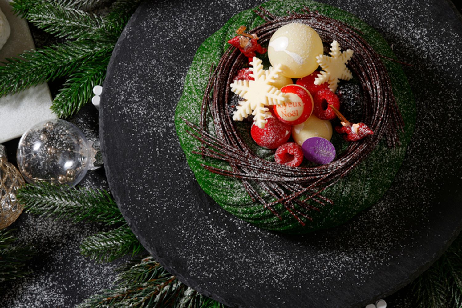 ホテル インターコンチネンタル 東京ベイ「フォレストウィスパー」8,000円（税込）、直径17cm