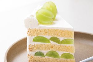 中目黒の住宅地のパティスリーで、旬のフルーツが彩る一期一会のショートケーキを