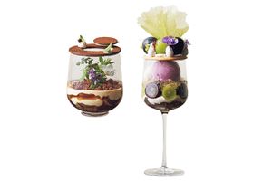 銀座に誕生した世界初の「マルニ カフェ」で、アサコ イワヤナギの美しいパフェを