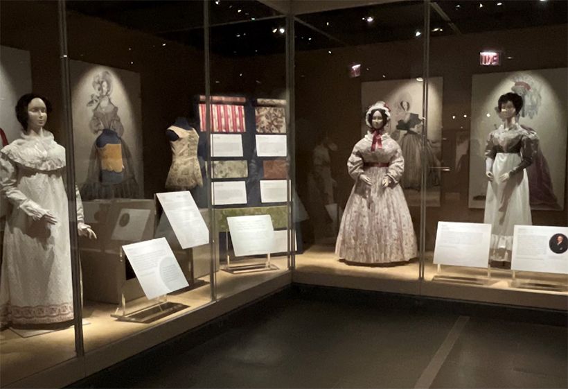 「コロニアル・ウィリアムスバーグ」の敷地内にある「アート・ミュージアム」には、家具や楽器など、当時の生活の様子が伝わってくるコレクションが展示されている。