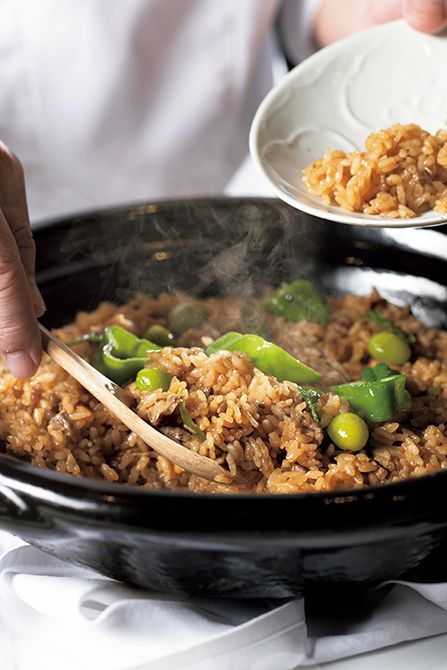 締めくくりは「シャングリラ産ポルチーニ茸と牛肉の炊き込みご飯」。