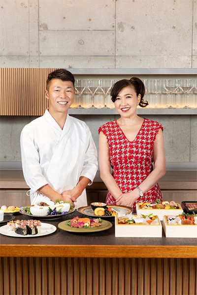 杉山絵美さんと常安孝明さん。