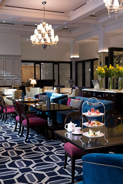 アフタヌーンティーや朝食を楽しめる1階「ロビーラウンジ」。