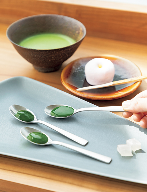 京都発の日本茶専門店「一保堂茶舖 青山店」。お茶の新しい楽しみ方を