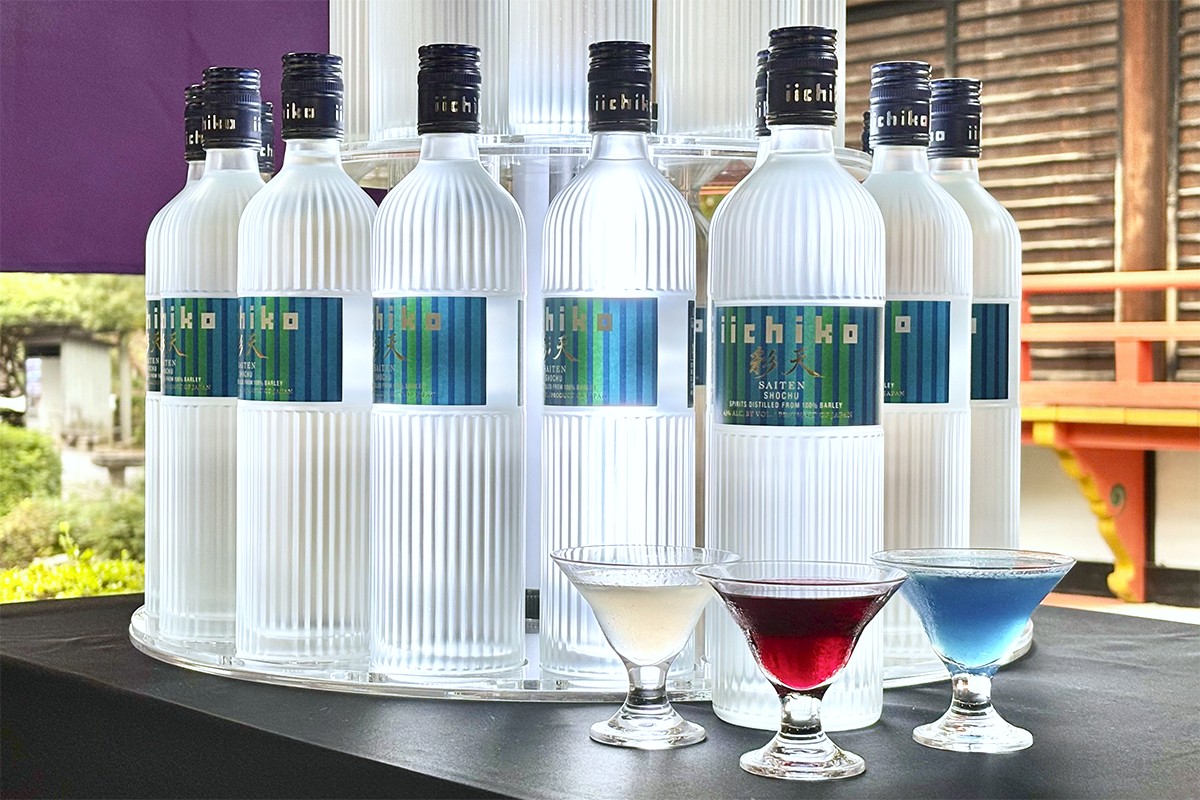 世界が注目する新しい焼酎。カクテルで愉しむ「iichiko彩天」とは