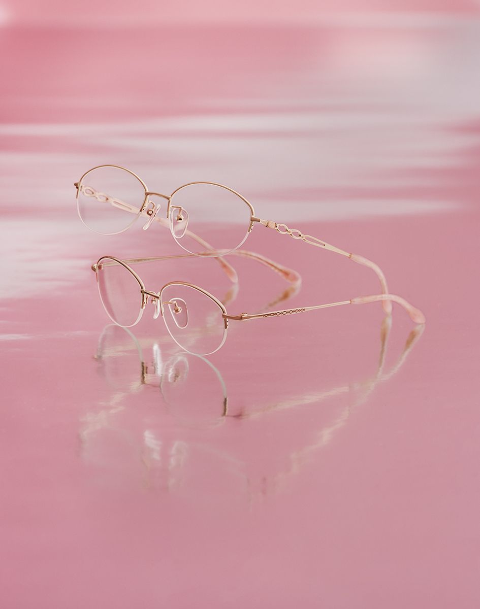 同「OG-P001PG」59万4000円/ともにオグラ眼鏡店