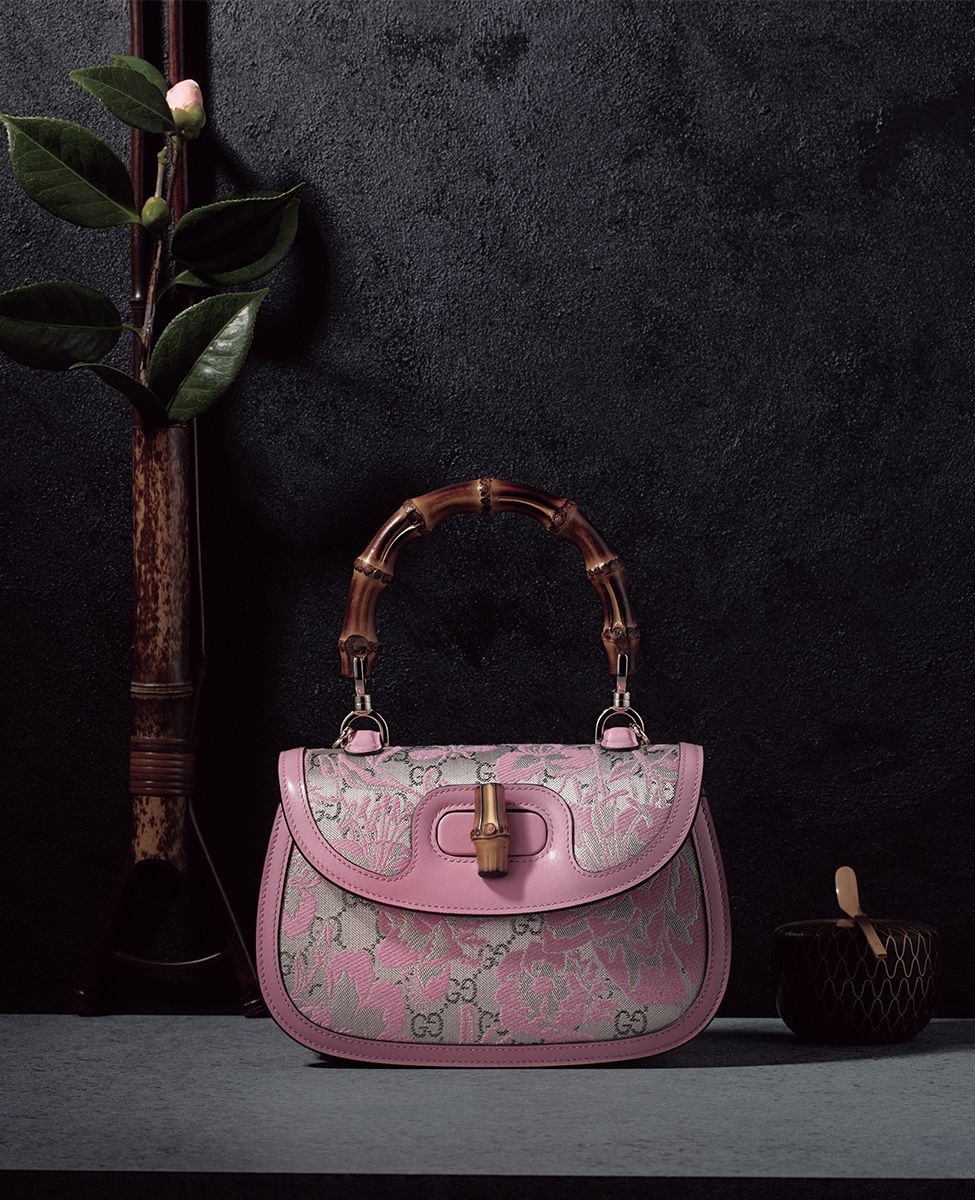 「グッチ バンブー 1947」(縦15×横21×マチ7センチ)各83万1600円/グッチ(グッチ クライアントサービス)