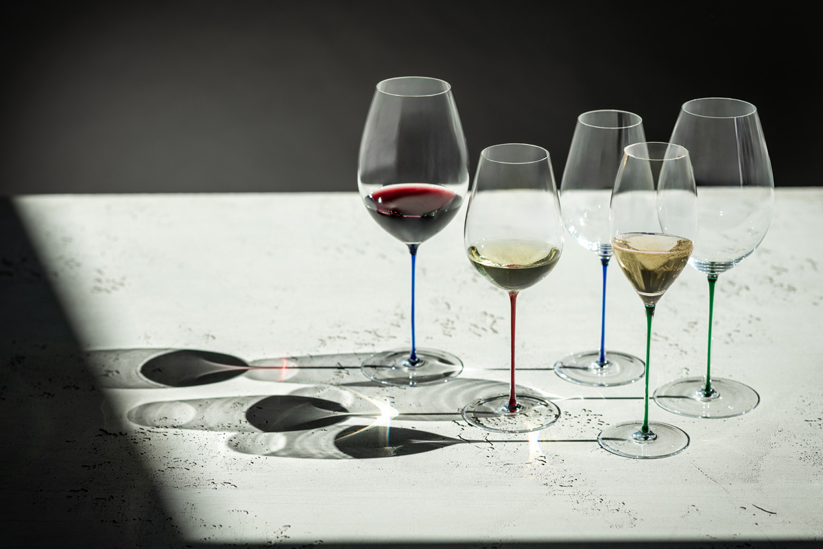 ツヴィーゼルの人気シリーズから新作「エノテカ・カラーズ」が登場