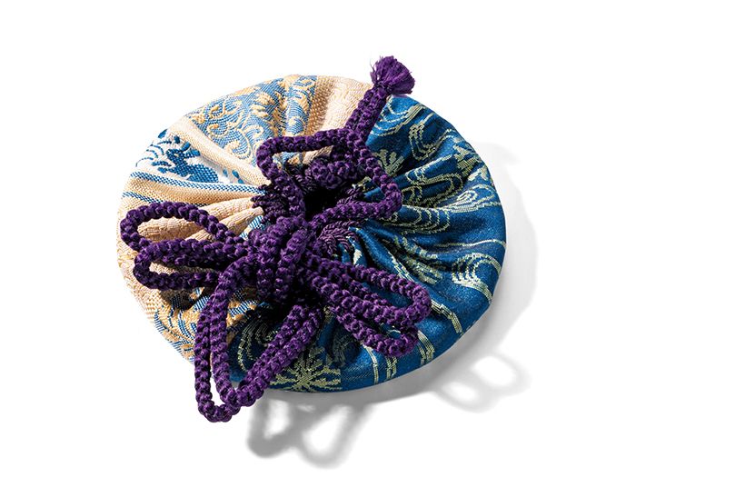 写真下／本誌・大見謝星斗