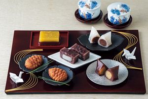 ［叶 匠壽庵］多彩な和菓子を囲んで新年を寿ぐ