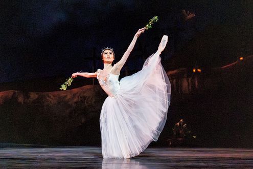 新国立劇場バレエ団、ロンドンへ。ミルタ役・吉田朱里さんに特別インタビュー