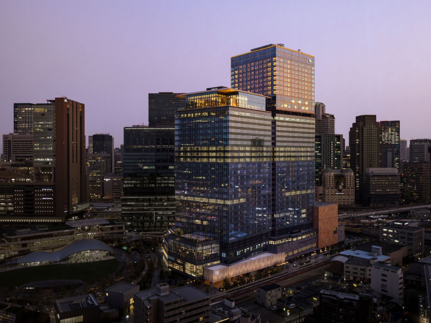 活気あふれるうめきたエリア「グラングリーン大阪」の南街区に位置。