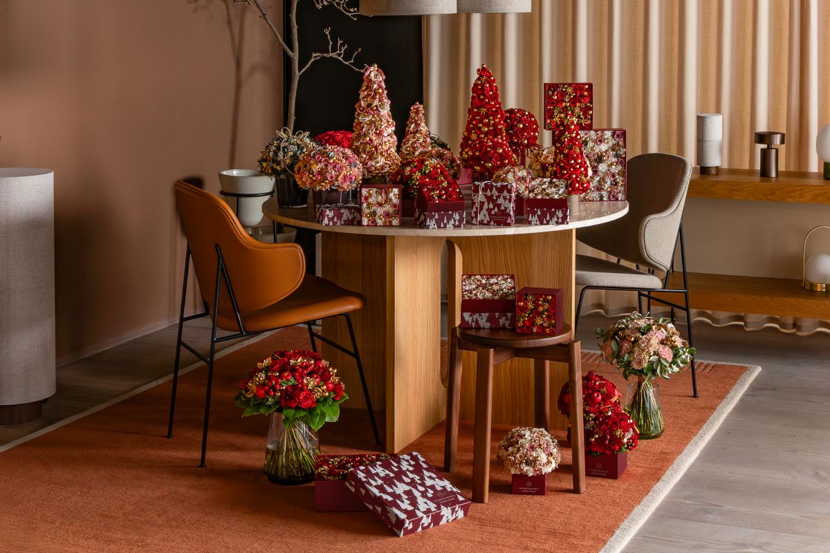 クリスマスギフトに贈りたいフラワー特集。ニコライ バーグマン2025年