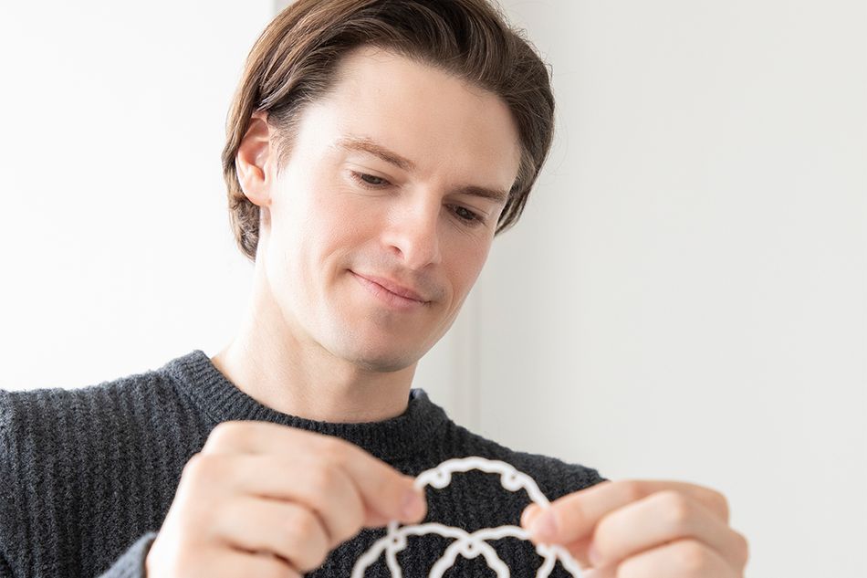 大雪～紋切り型でクリスマス飾りを【連載・村雨辰剛の二十四節気暮らし】