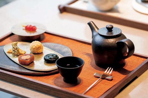 伝統茶と韓菓のペアリングを堪能できる、韓国の「ハウス・オブ・シンセゲ・デザートサロ」