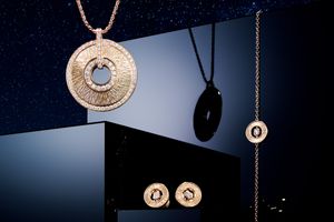 ［PIAGET］新生「ポセション」装いに洗練と輝きのゴールドを