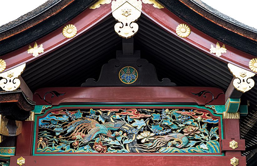 【6】幣殿の東西を彩る一刀彫