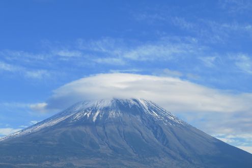 空の様子から天気を予想する「観天望気」。信頼度の高いものとは