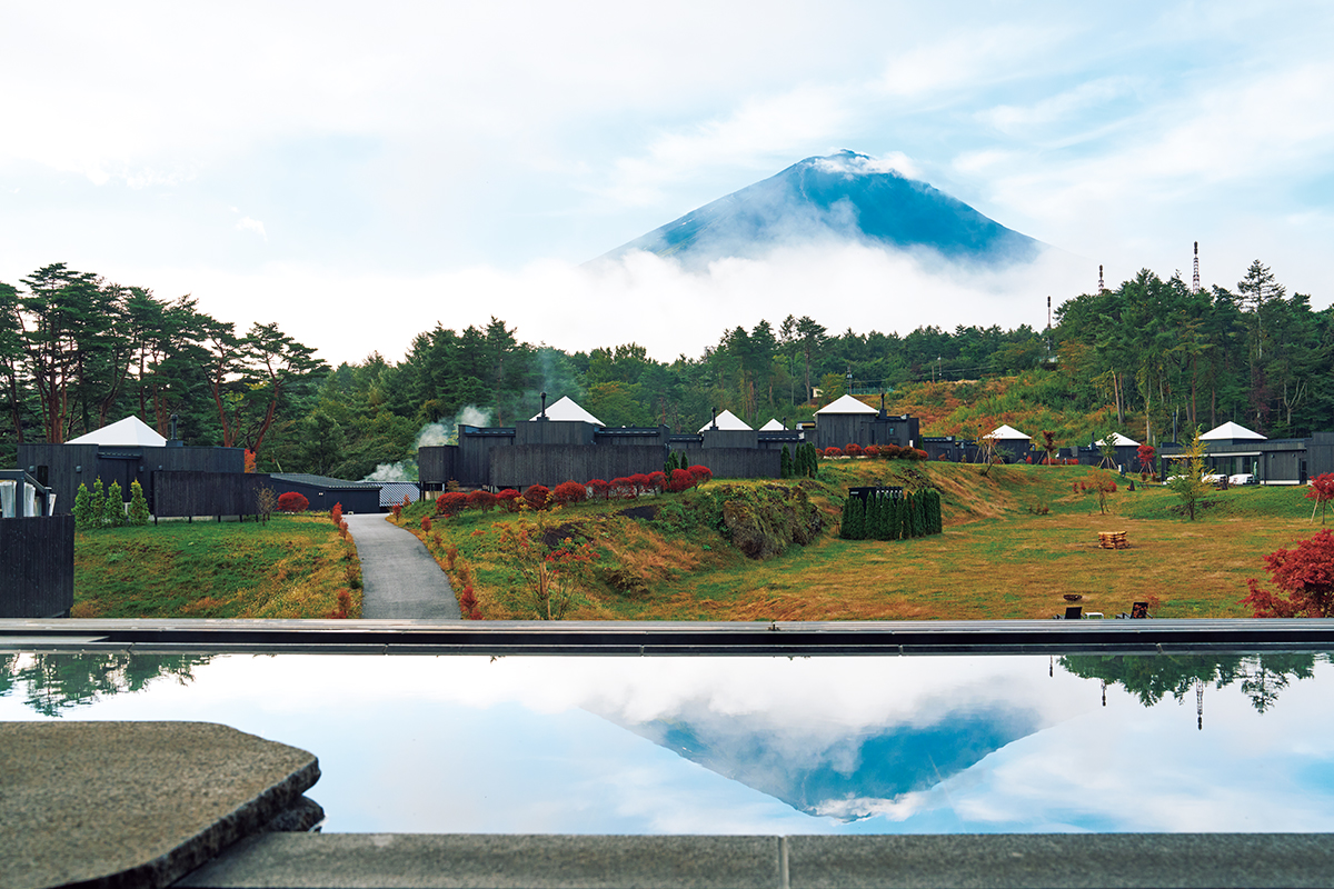 この冬は富士山を堪能する宿へ。絶景を望む贅沢ヴィラ「THE SENSE FUJI