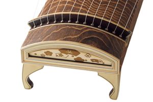 日本和楽器を知る連載「心をほどく、和の調べ」　1月は箏（こと）を解説