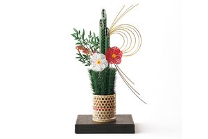 立体切り絵作家・濱 直史さんの作品と、門松に込められた意味を紐解く